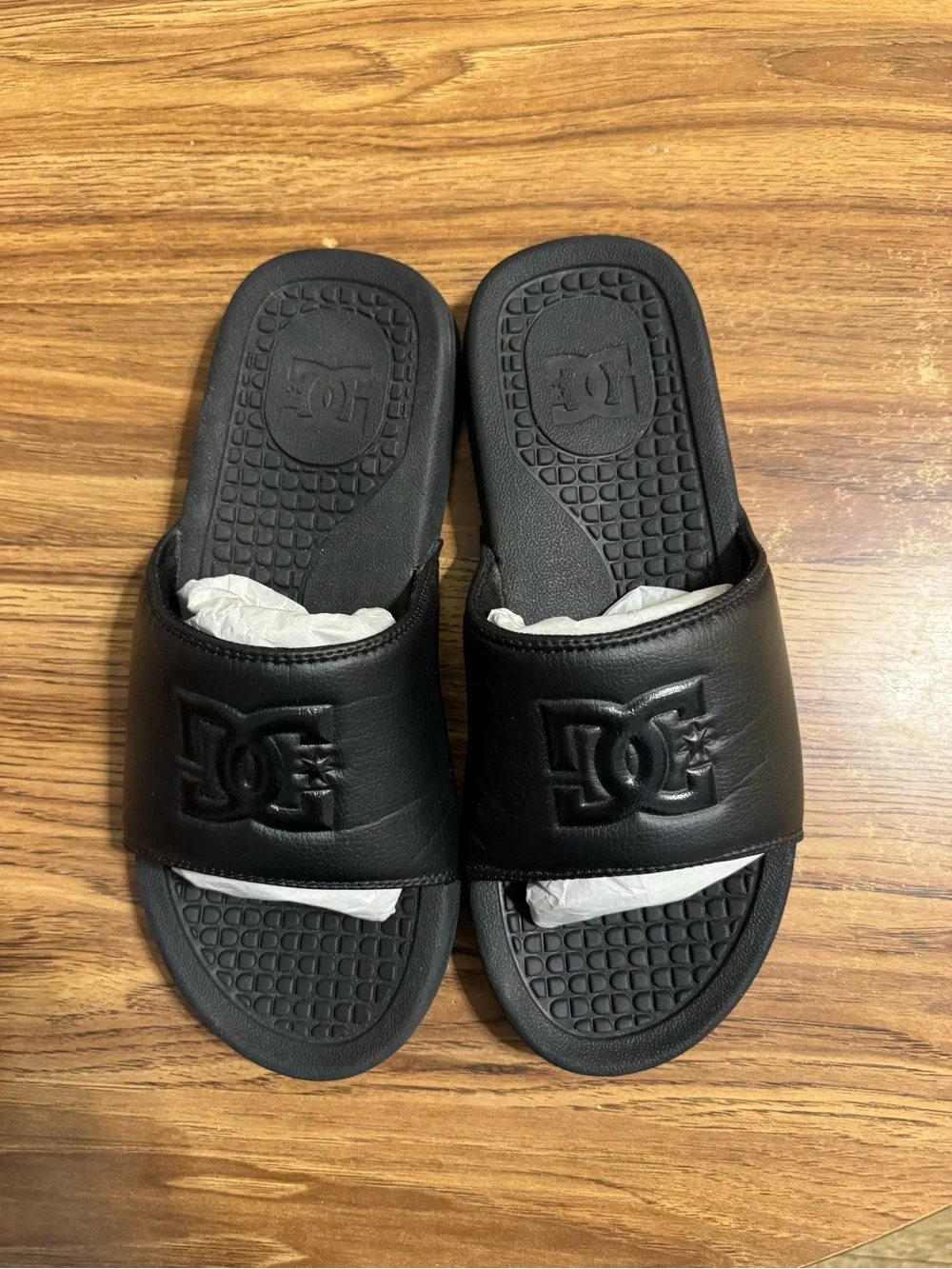 DC Mono Black Embossed Slides